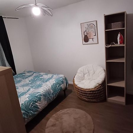 Apparemment Cosy Avec Parking Exterieur Gratuit Apartment Aulnay-sous-Bois Exterior foto